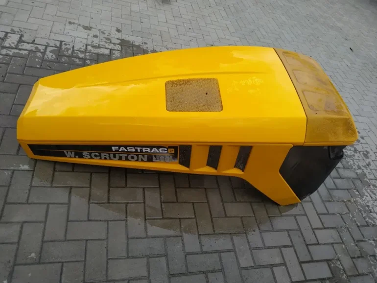 Maska Pokrywa silnika JCB Fastrac 4000