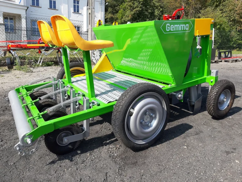 Sadzarka do ziemniaków 4 rzędy