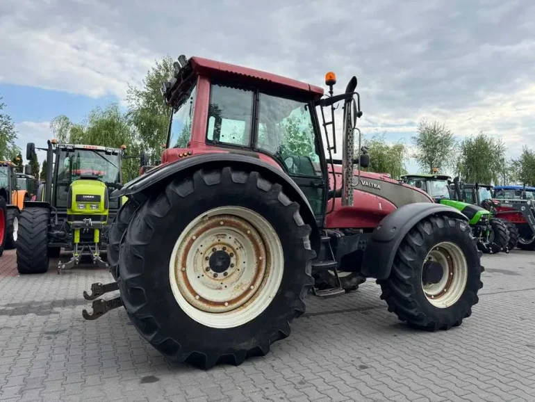 VALTRA T160 HiTECH / Klimatyzacja / Ciągnik dobry do lasu transportu /