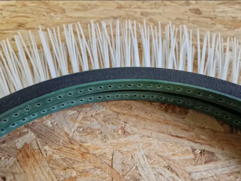 Wühlmaus Pasy szczotkowe 2060mm