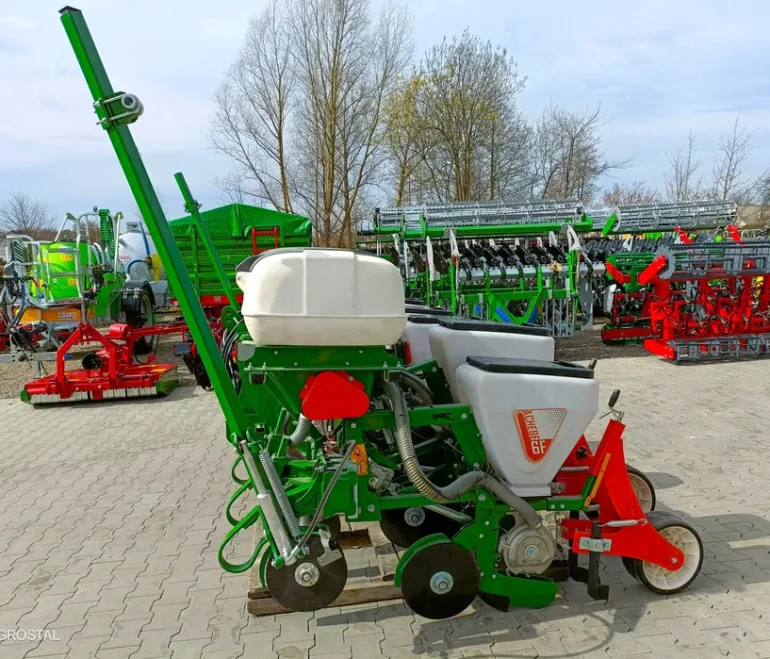 Pneumatyczny siewnik groch słonecznik kukurydzaAPACZ dozownik AGROSTAL
