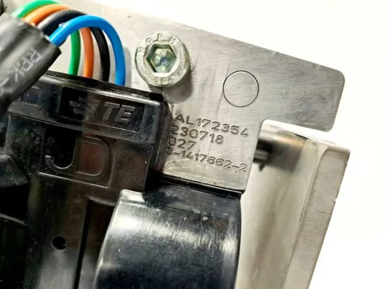 Zestaw przełącznika WOM elektryczny 3 prędkości John Deere AL176393