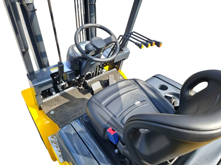 MISATO CPD-15F 1.5T 1500kg wózek widłowy elektryczny TRIPLEX 4 sekcje 48V/200Ah