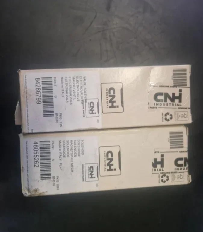 Elektrozawór Hew holland czerwony / zielony