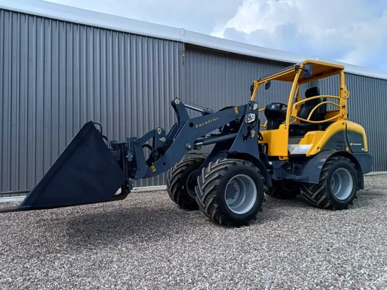 Ładowarka przegubowa EUROTRAC W13 - Yanmar - 50 KM - 2023 - popokazowa