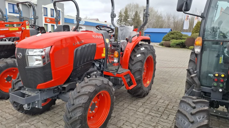 Kubota L1522 DW Ciągnik komunalny Ogrodniczy Ciągnik rolniczy  | Rolmech