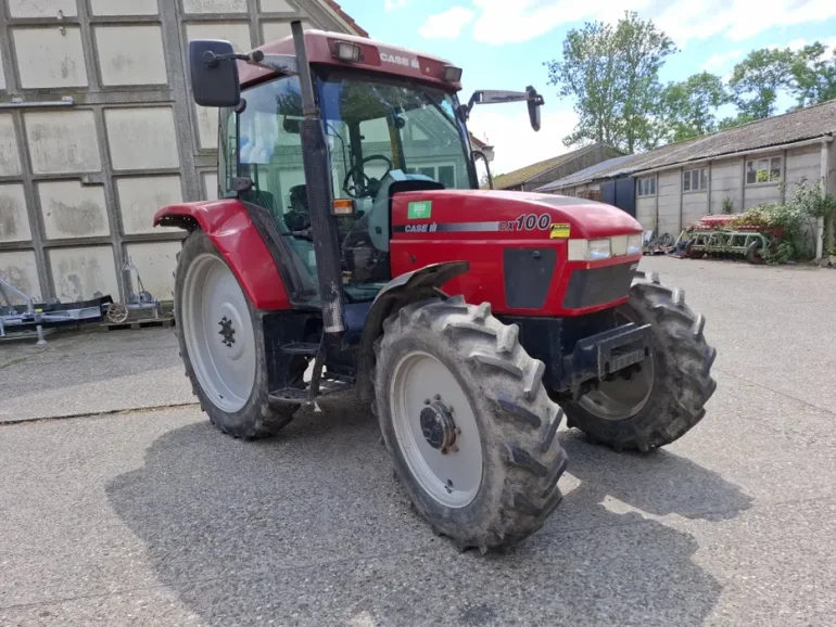 Traktor Case cx 100