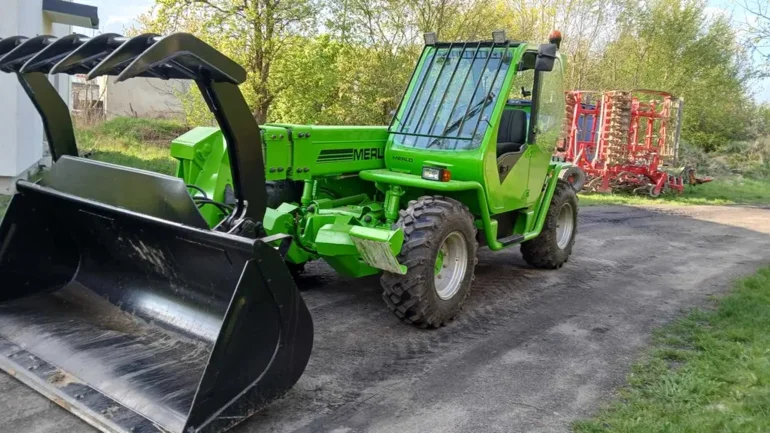 Ładowarka teleskopowa Merlo P35.12 prosta maszyna JCB manitou