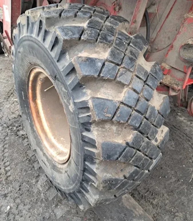 Opony 1200,-500,-508 Kola do kombajnu ferguson 307,186 jak 20-20