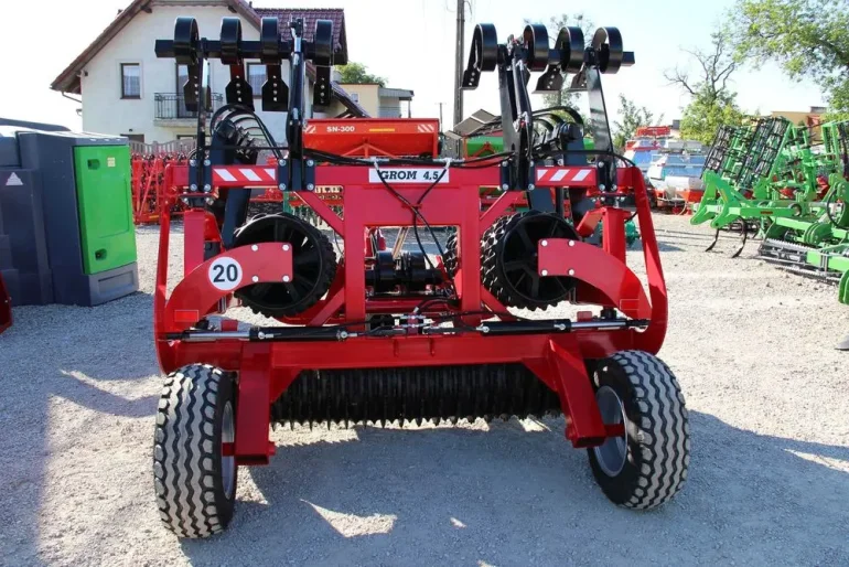 Wał uprawowy posiewny GROM wały Agro factory cambridge 4,5 m -7, 5 m