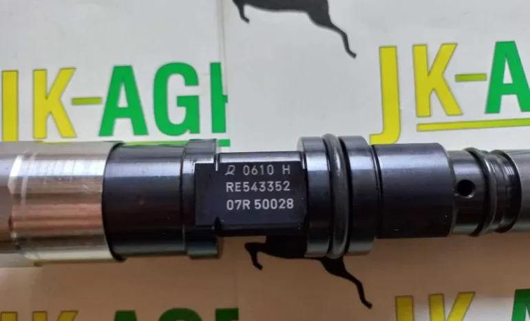 Wtryskiwacz John Deere ORG. RE543605,RE527756