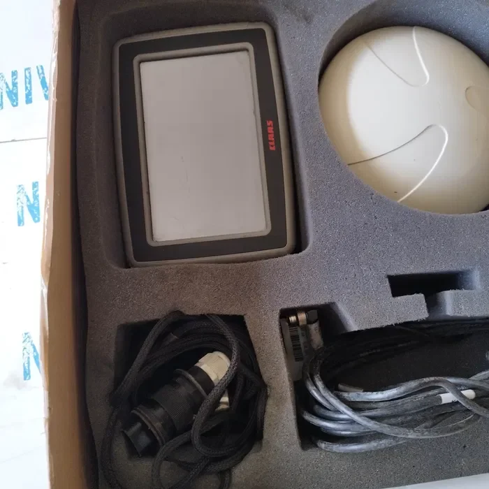 Nawigacja rolnicza jazda rownolegla Claas S7 trimble teejet topcon