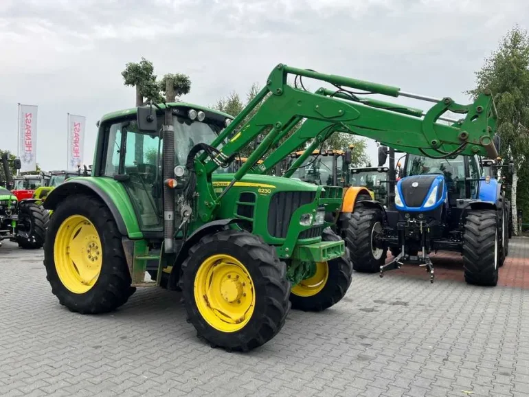 JOHN DEERE 6230 PREMIUM + JOHN DEERE 653 / TLS / Klima. / PowrQuad /