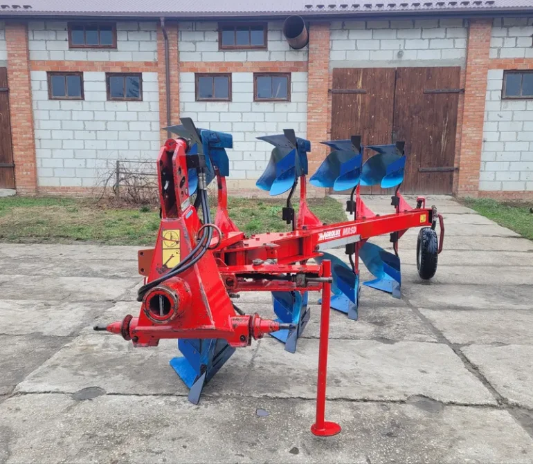 Pług 4 skibowy obrotowy Agrolux Overum