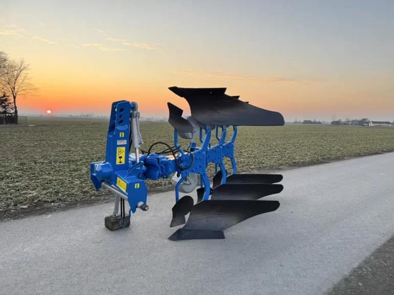 Overum kongskilde 3 !!! 50cm ! Vario ! Duzy przeswit Plug kuhn lemken