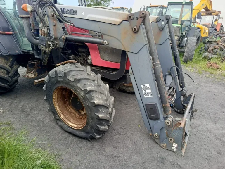 Części ładowacz Quick Q45 adaptacja Valtra N82/ N92 itp