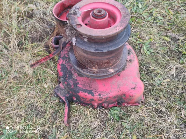 Przystawka silnika dzwon Perkins Massey Ferguson obudowa silnika