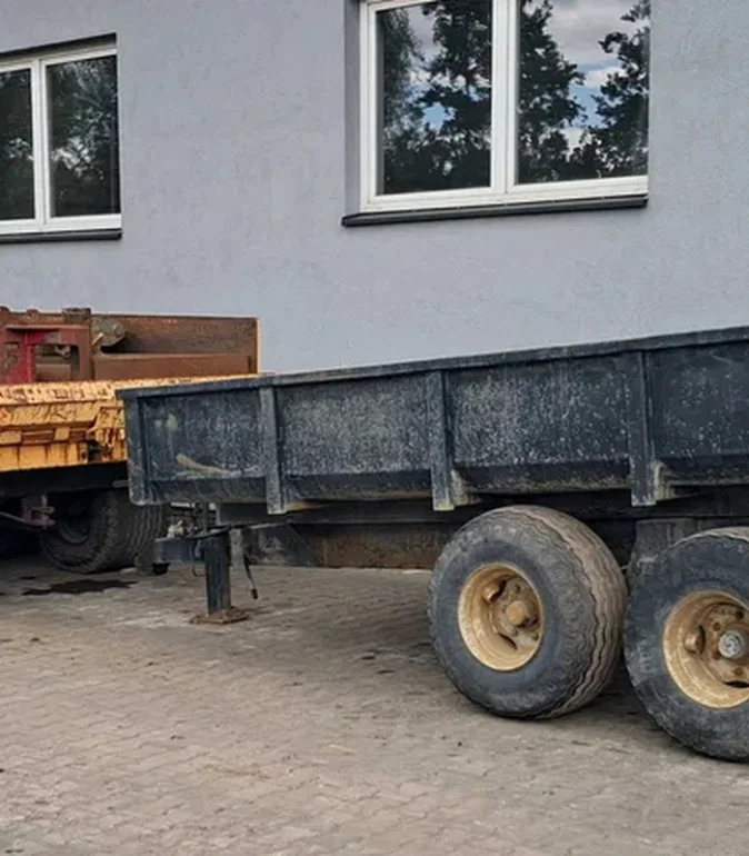 Przyczepa Wywrotka Skorupowa Tandem do koparki