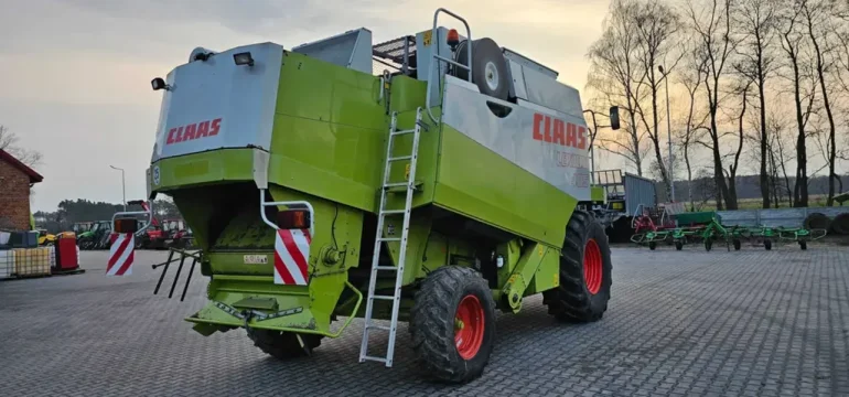 Claas lexion 405 kombajn zbożowy