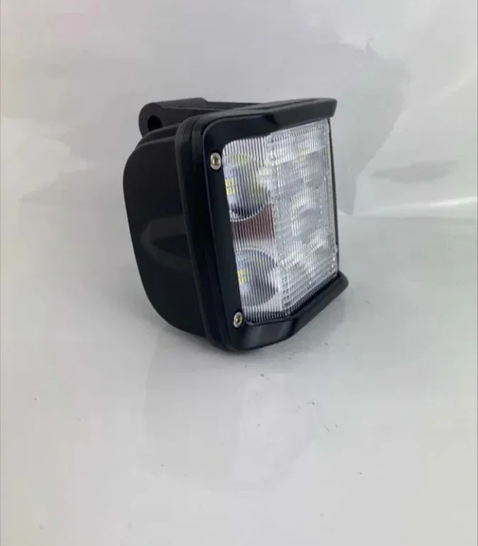 Lampa robocza LED 180 stopni kwadrat 9720 Lumeny 10-30V 167759 SPAREX