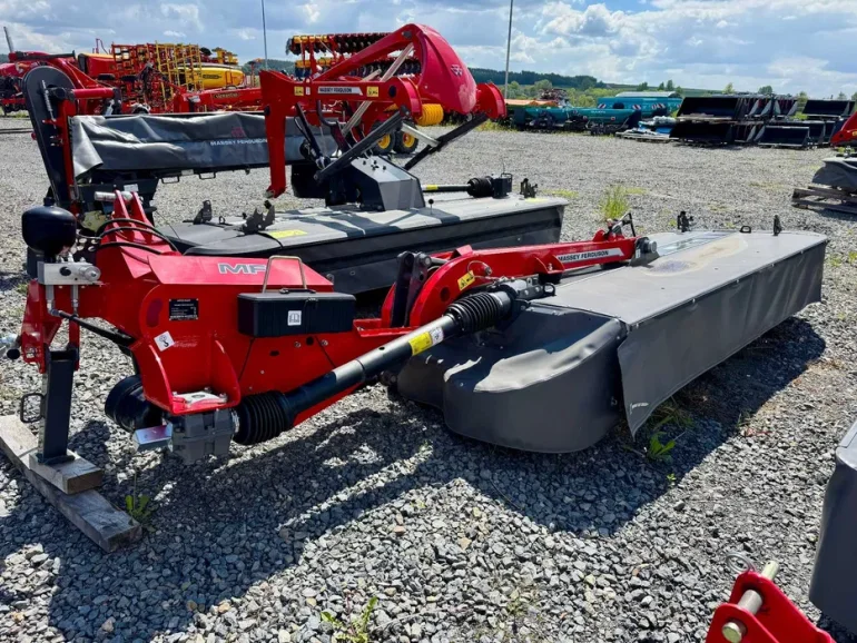 Kosiarka dyskowa z centralnym zawieszeniem Massey Ferguson DM 316 TL-V