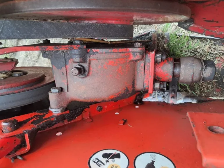 Heder 3m Massey Ferguson 307 na przekładni schumacher stan idealny