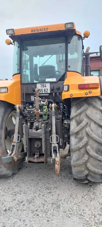 Renault Ares 715 RZ