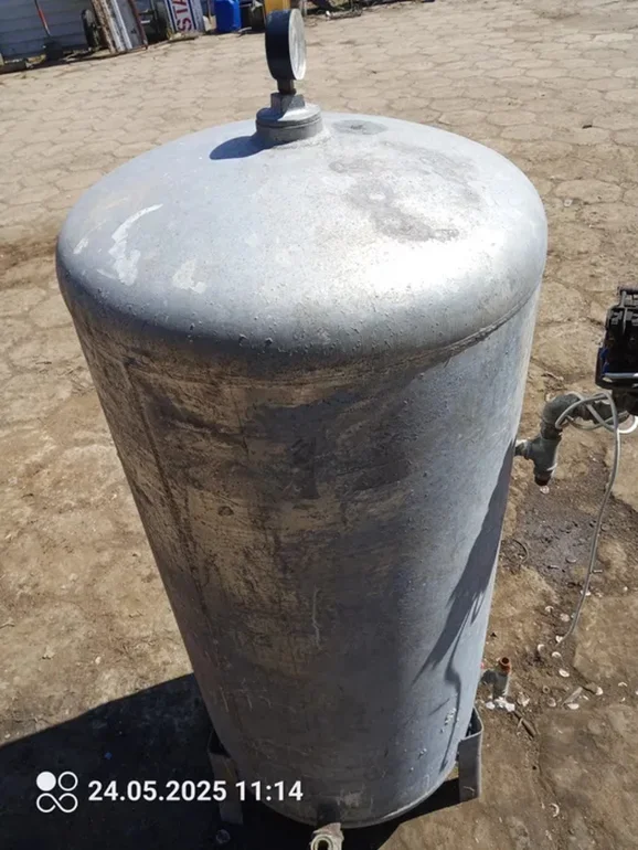 Hydrofor 300 l sprawny