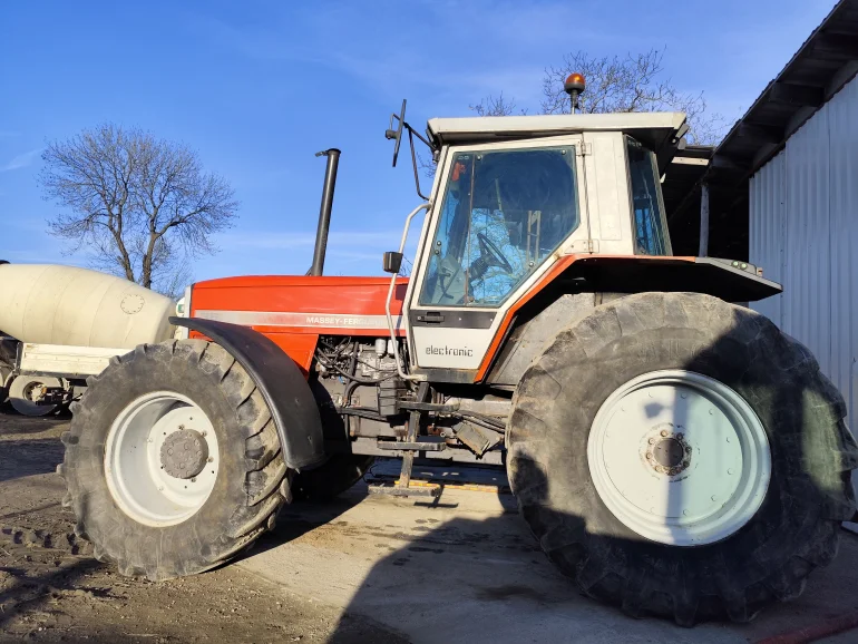 Traktor Massey Ferguson 3635