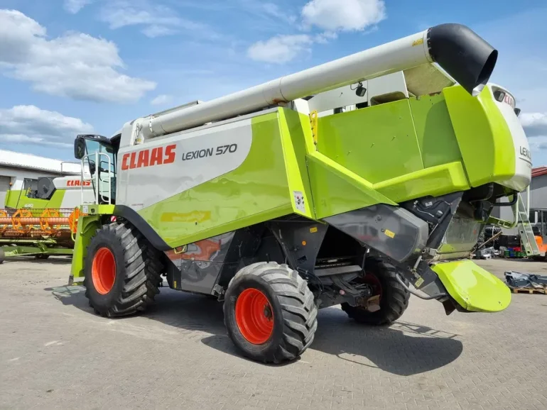 Kombajn zbożowy Claas Lexion 570 rok 2009 Vario 750
