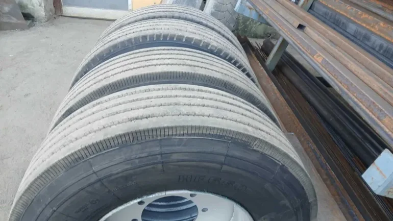 Koła 315/80 R 22.5 8 otworów do przyczepy HL HW THK bezdętkowe