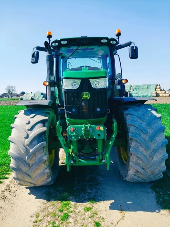 John deere 6210r autopower 56km 7930