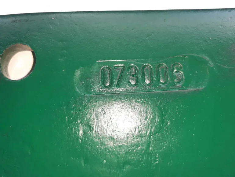 Lemiesz pługa Kverneland 18" (073006 / 073007) IQparts Promocja