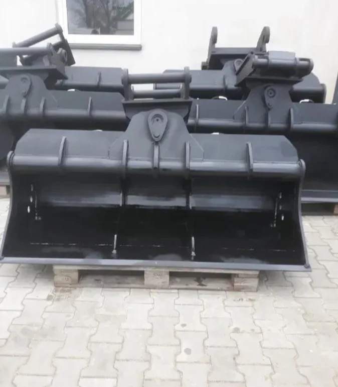 Skarpówki Volvo łyżka skarpowa hydrauliczna 0.8m3