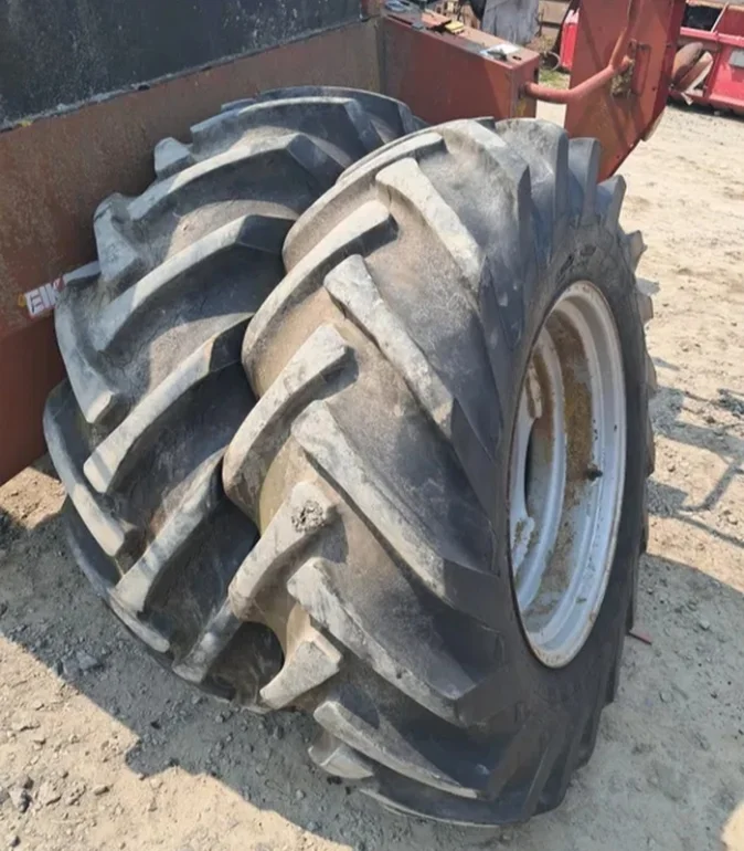Opony koła 14.9/13 -26 do kombajnu massey ferguson