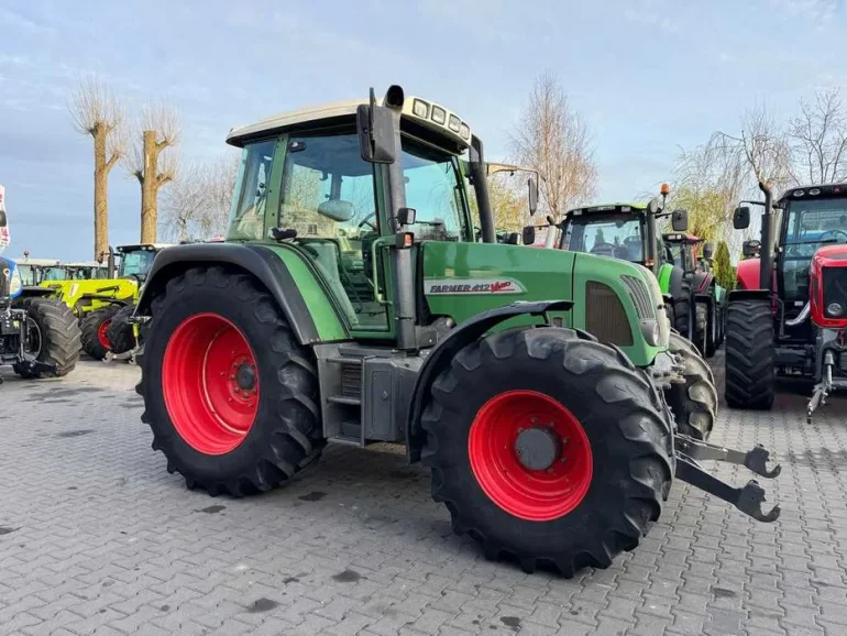 Fendt FARMER 412 VARIO / Klimatyzacja / Przednia oś amortyzowana /