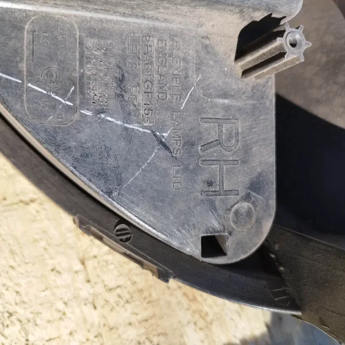 Reflektor przedni New Holland Case