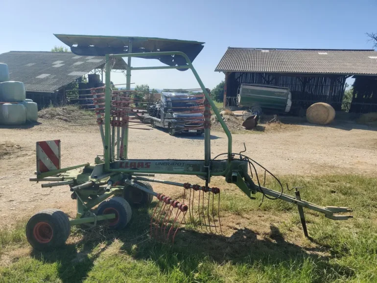 Claas Liner 470T