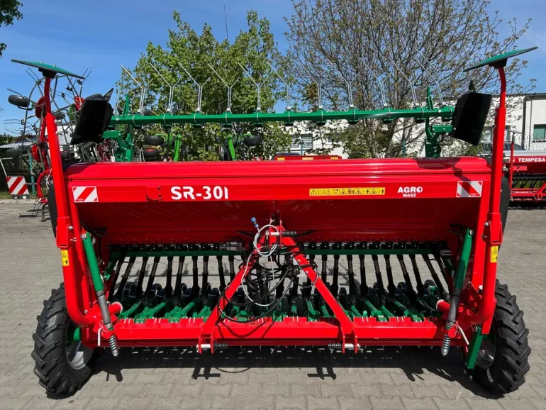 Siewnik Zbożowy talerzowy Agro-Masz SR 301