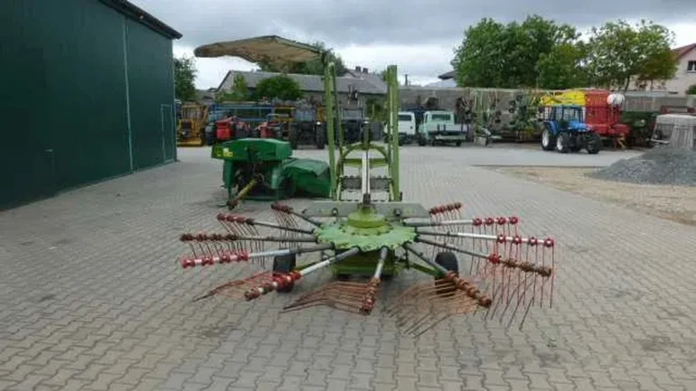 Zgrabiarka CLAAS LINER 430 S