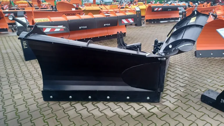 Pronar PUV3600HD PŁUG ODŚNIEŻNY