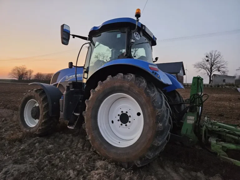New holland t7.200 pneumatyka 8200mtg brutto 2014r