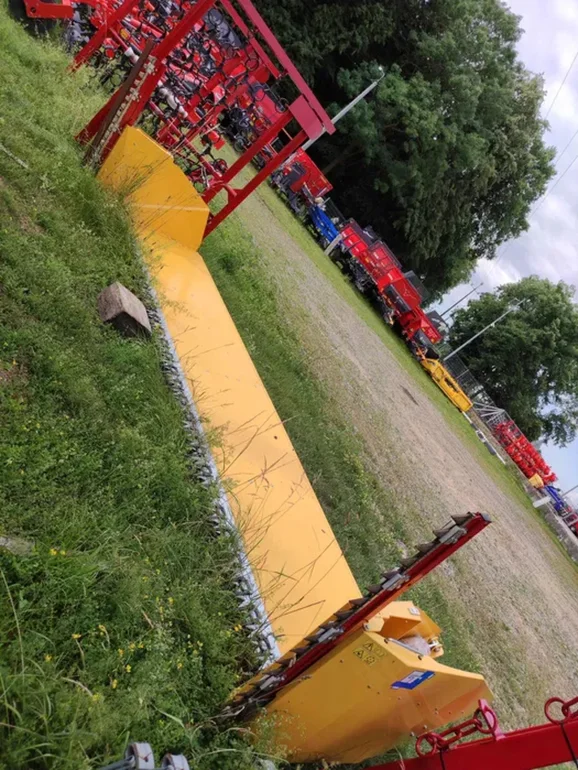 Stół do rzepaku 4,57 m TUCHOLSKI NEW HOLLAND TC CX