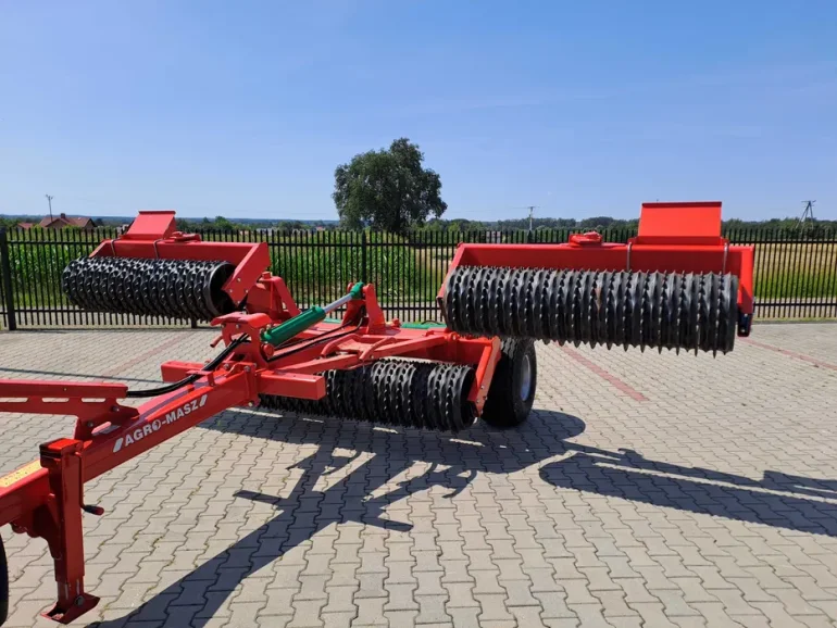 Wał posiewny CIĘŻKI Agro-Masz model Hestile 5,4 m
