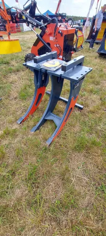 Osprzęt do wyrywania karp korzeni na ramie kopiące jcb cat itp .