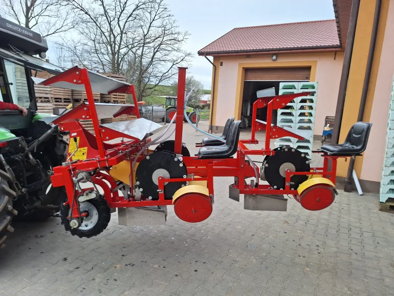 Sprzedam sadzarkę trzyrzędową Agro-Osek