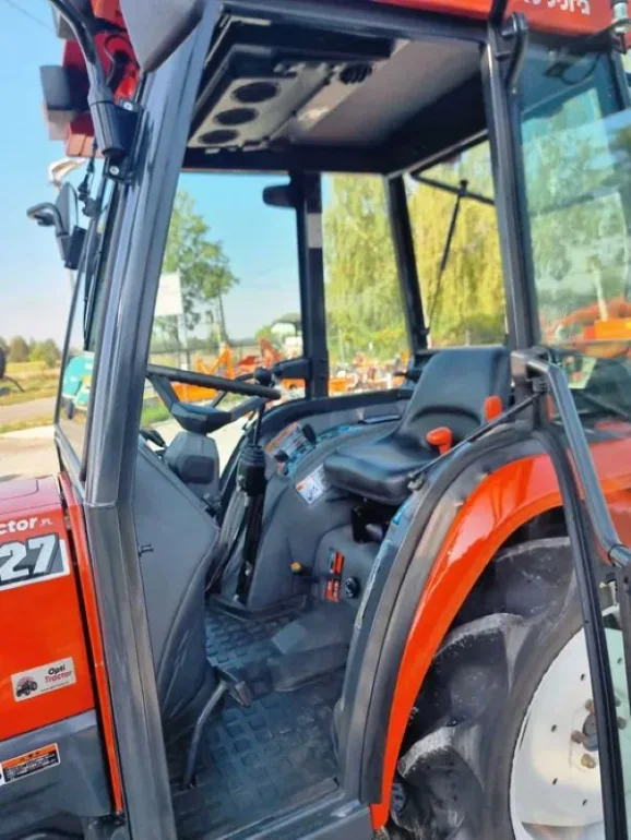 KUBOTA KT27, 27hp, 4x4, Wspomaganie, HST, Zarejest , KABINA, Tuz, pług