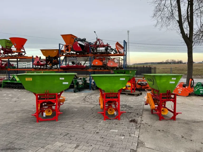 Rozsiewacz 300- 600- 800kg KŁOS Motyl Dexwal na taśmę do wapna! --RATY