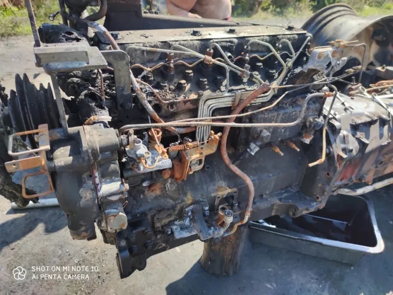 Silnik Perkins 6 cyl/MF 6290 typ 3711K03A/2