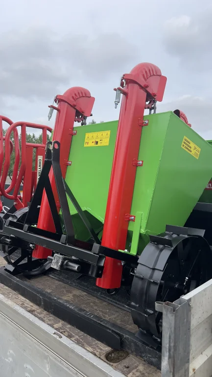 PROMOCJA-SADZARKA do ziemniaków 2 rzędowa-NOWA-dostawa